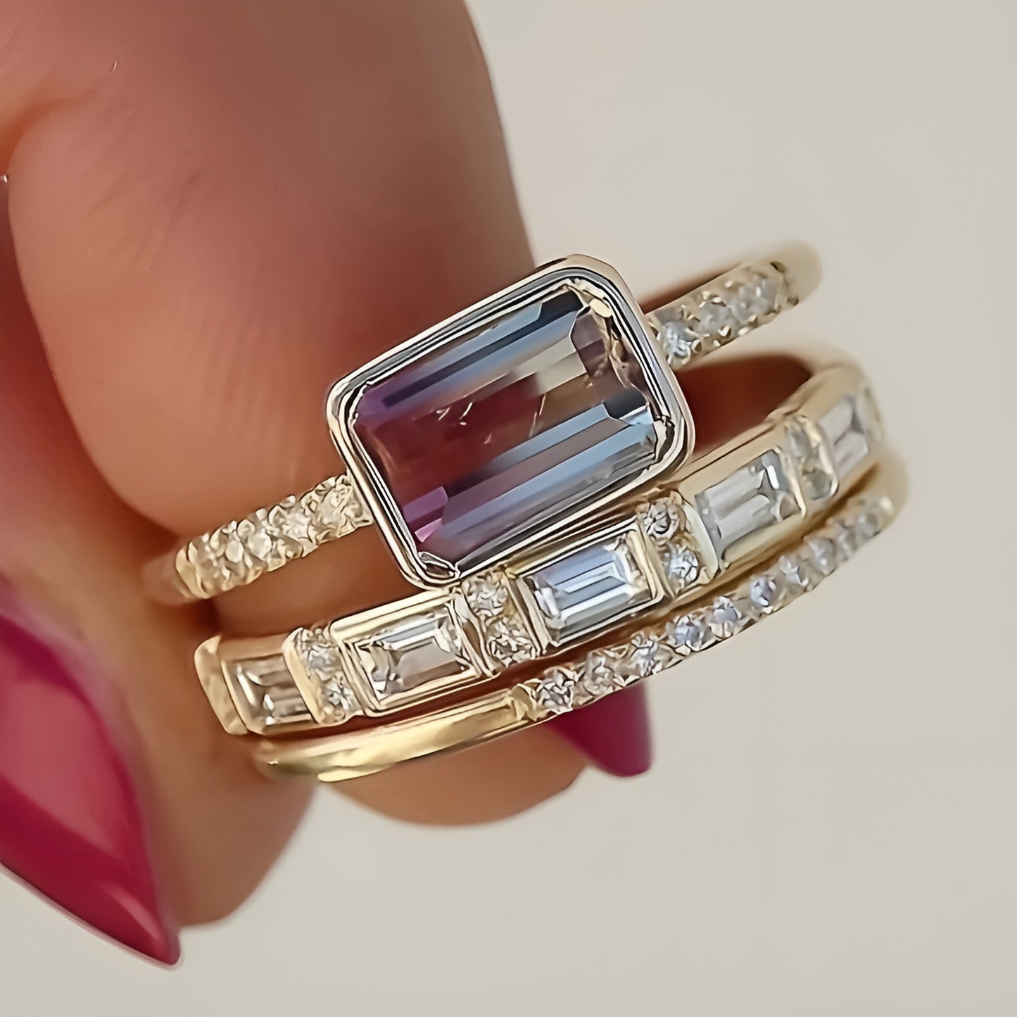 Set de bagues en verre brillant